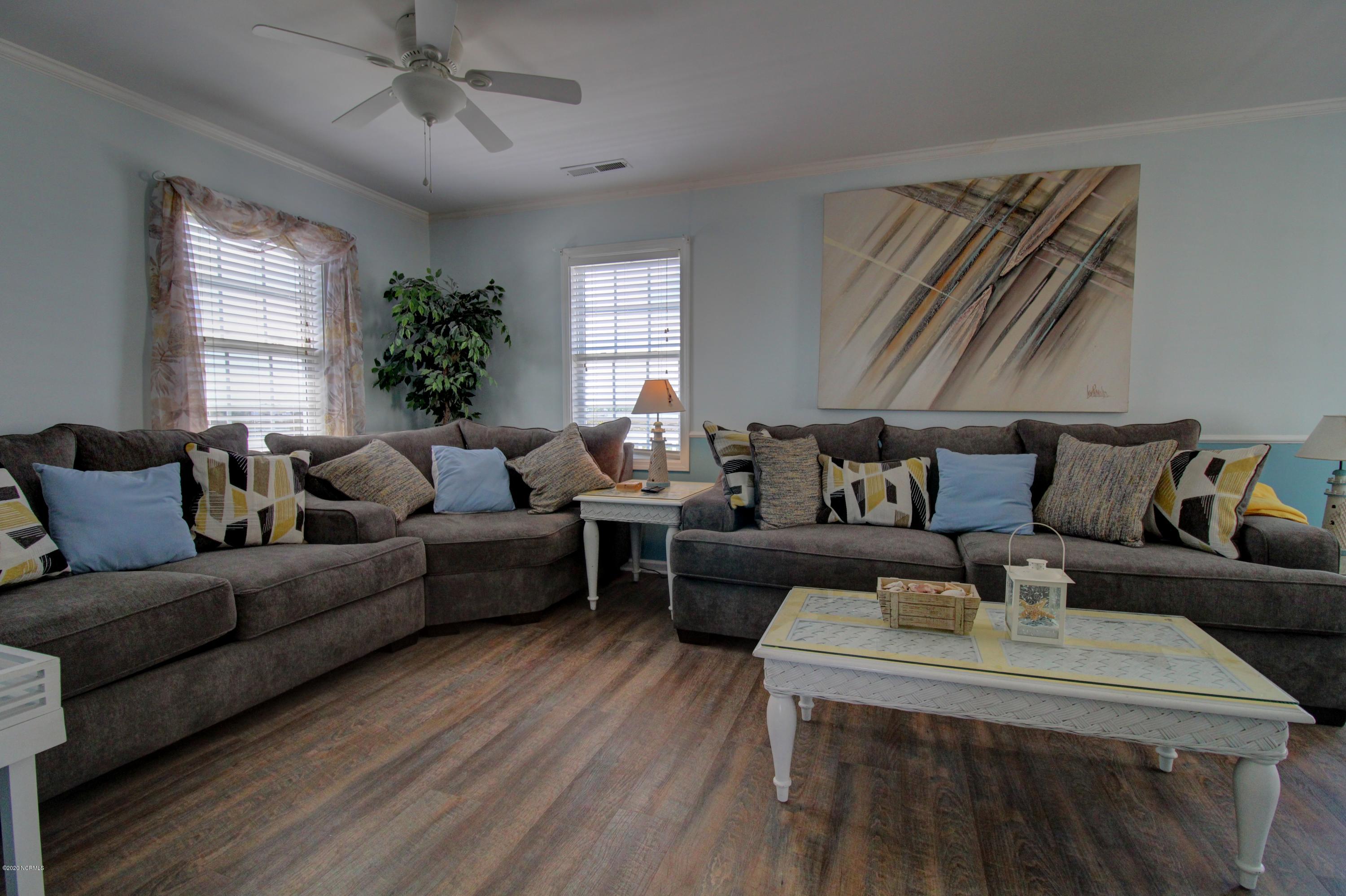 1935 New River Inlet Road North Topsail Beach, NC 28460 - Photo 17 of 97 serenity sands - living room 2
