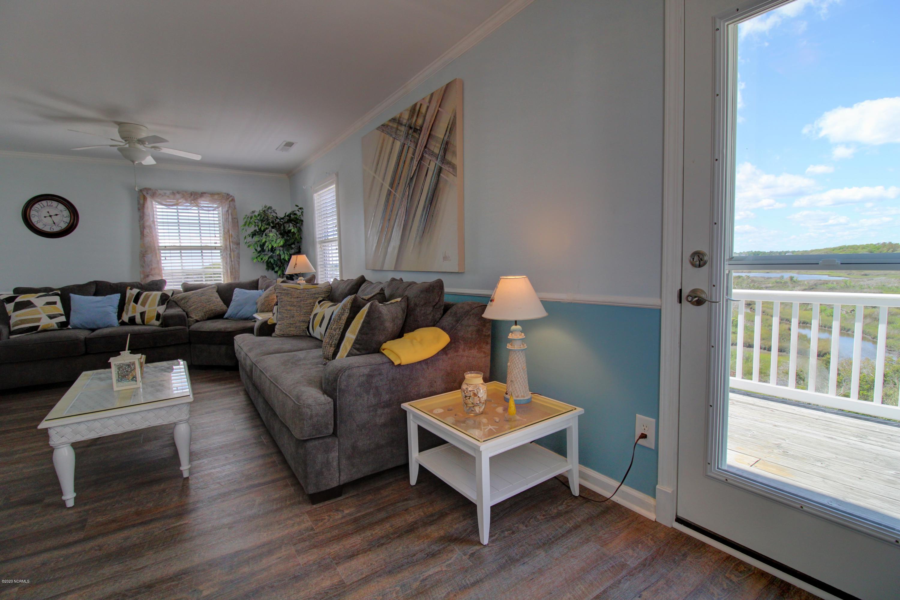 1935 New River Inlet Road North Topsail Beach, NC 28460 - Photo 20 of 97 serenity sands - living room 6
