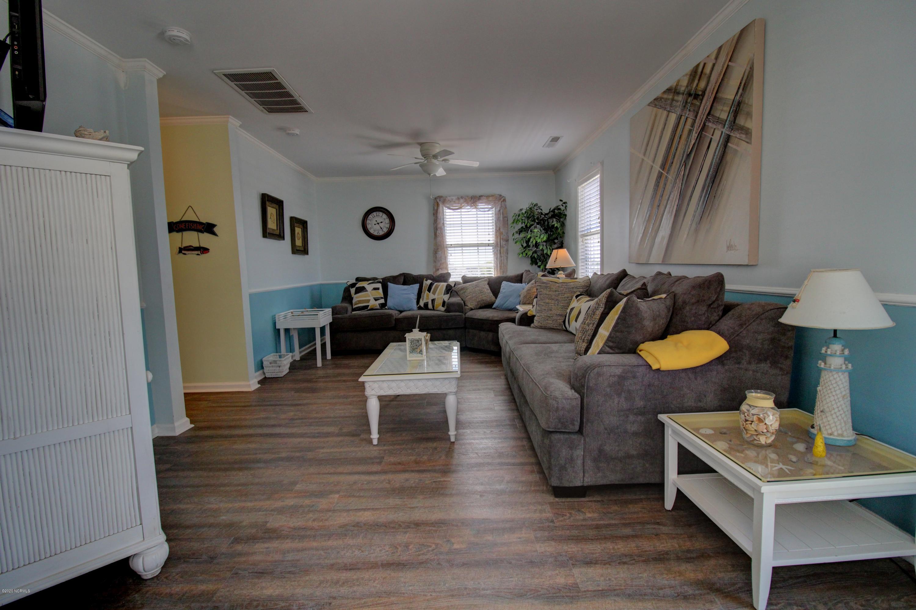 1935 New River Inlet Road North Topsail Beach, NC 28460 - Photo 22 of 97 serenity sands - living room 4