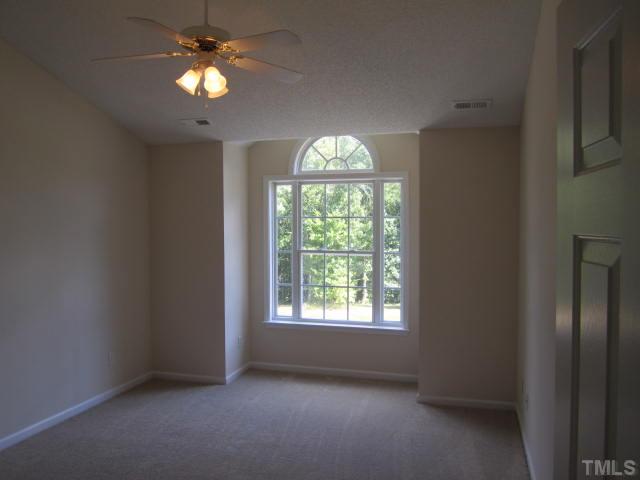 6104 Ruddington Court Willow Spring, NC 27592 - Photo 8 of 11 Gallery Image 8