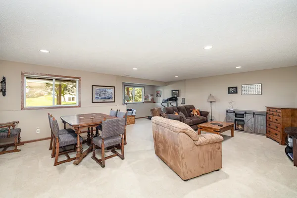 $424,950 | 561 Marmik Circle, Hastings, MN 55033