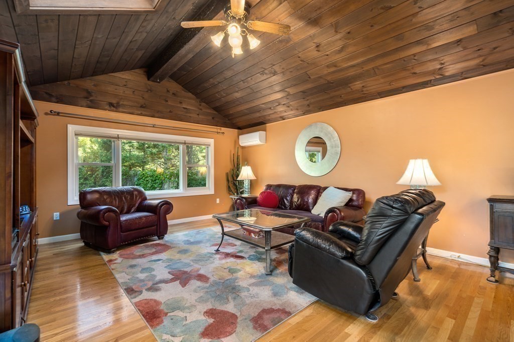 69 Mountain Road Burlington, MA 01803 - Photo 13 of 35 Gallery Image 13