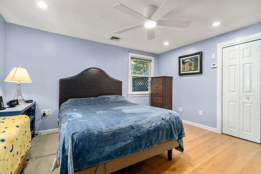 69 Mountain Road Burlington, MA 01803 - Photo 18 of 35 Gallery Image 18
