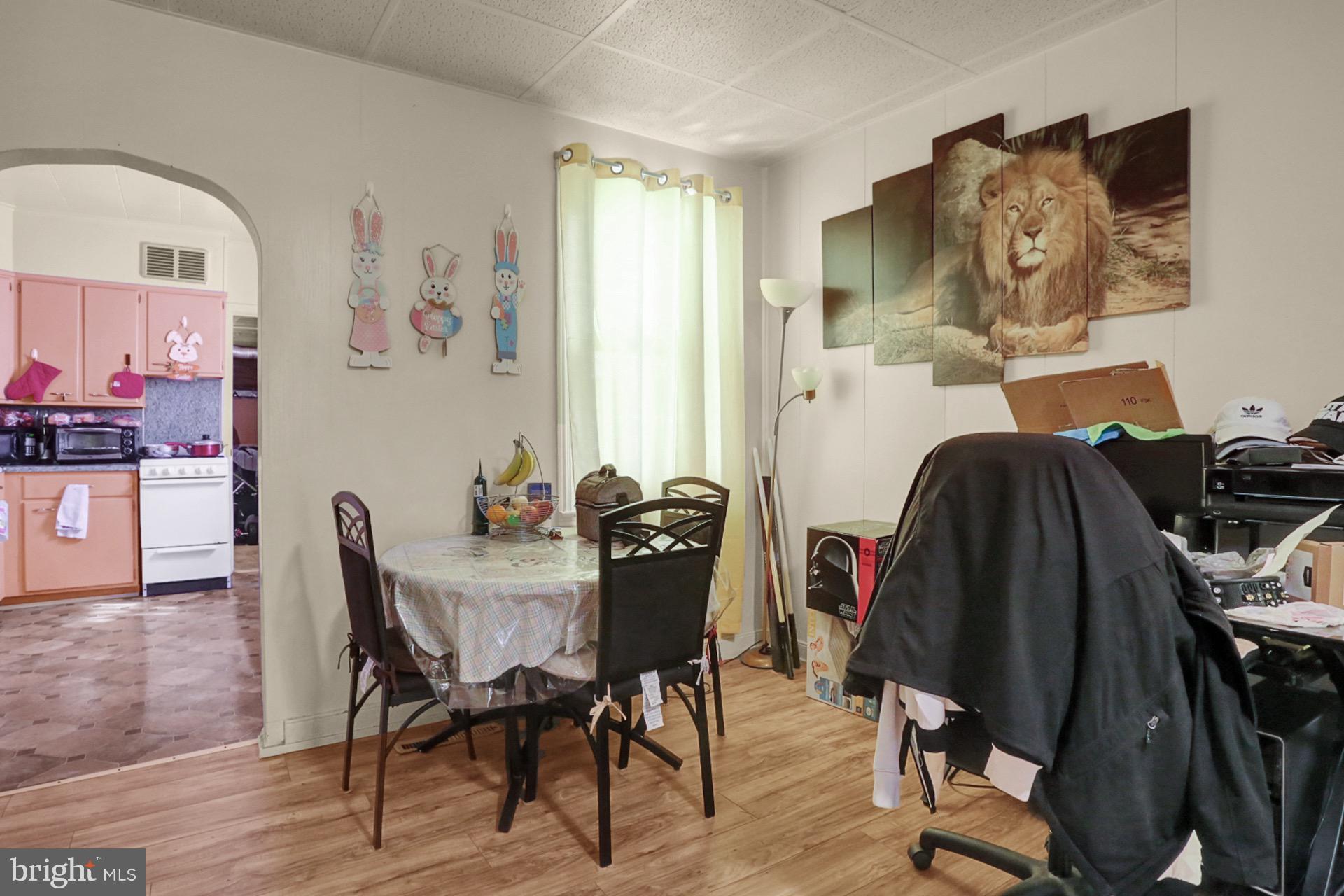 1123 Spring Street Reading, PA 19604 - Photo 5 of 27 Gallery Image 5