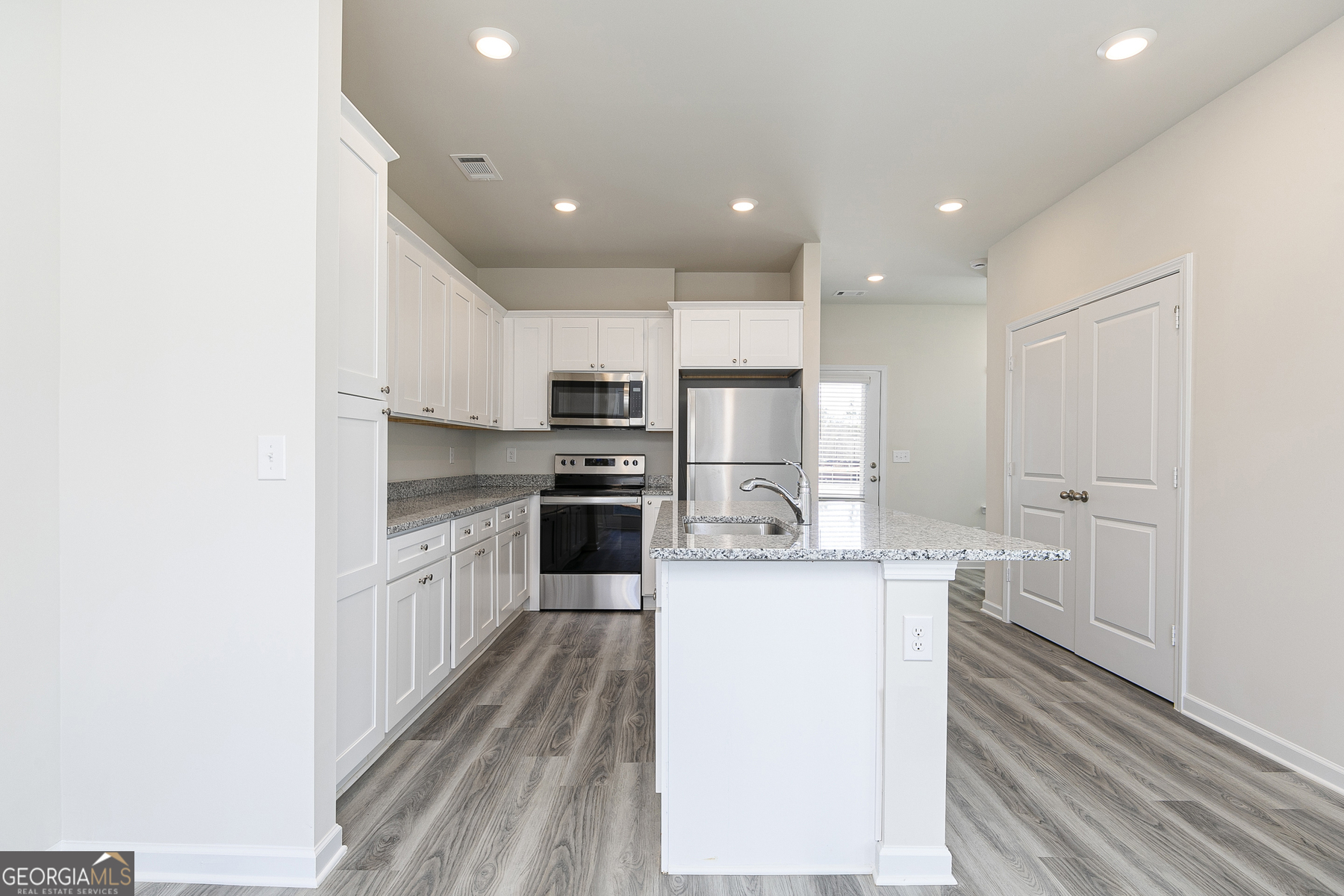 212 Rooker Drive LaGrange, GA 30241 - Photo 5 of 17