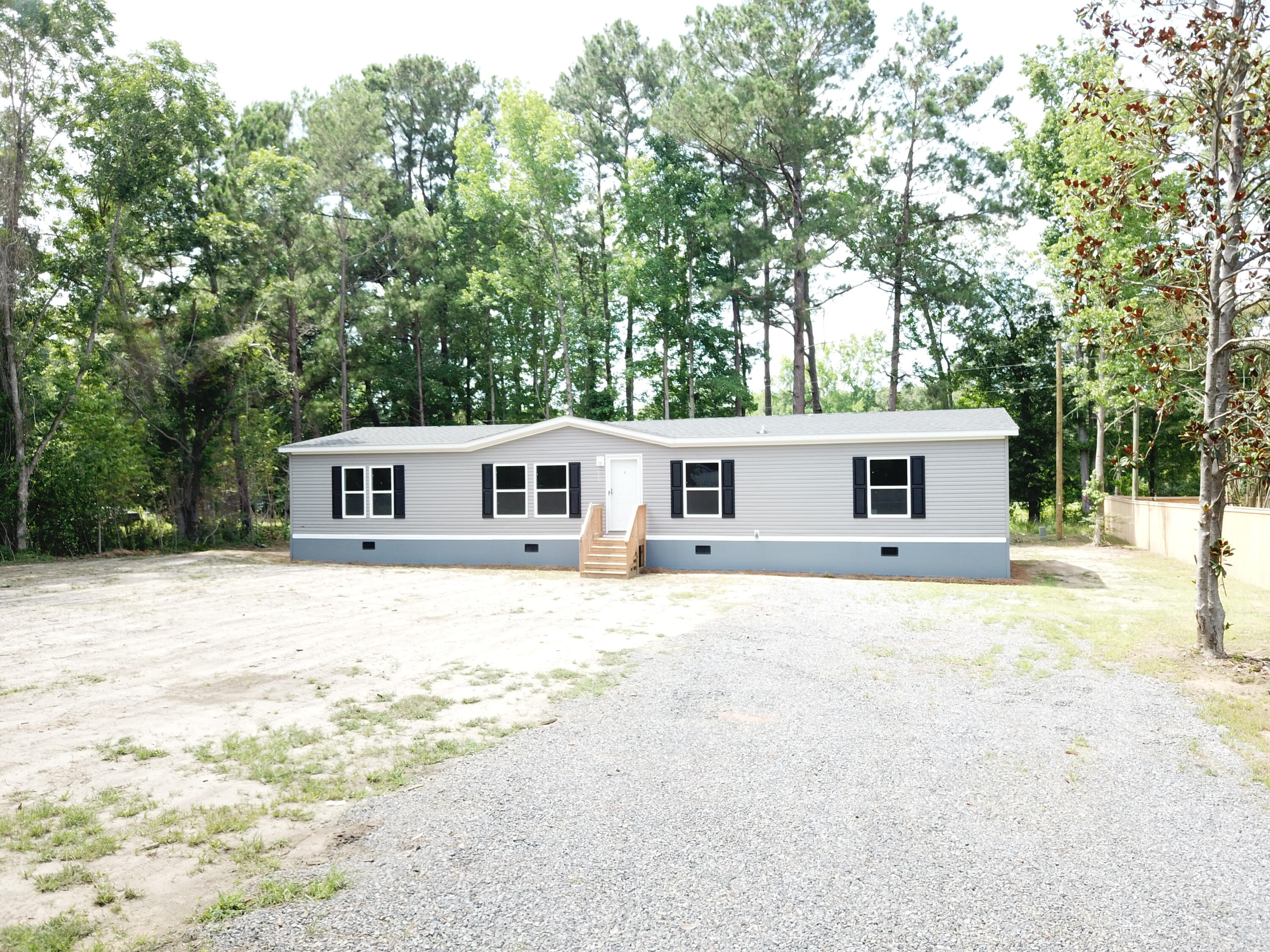 610 Rabbitpatch Lane St. Stephen, SC 29479 - Photo 3 of 17 Air 1