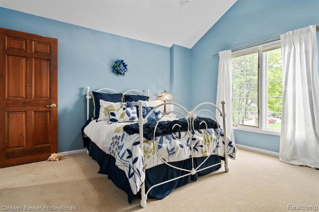 3681 Newcastle Drive Rochester Hills, MI 48306 - Photo 23 of 40