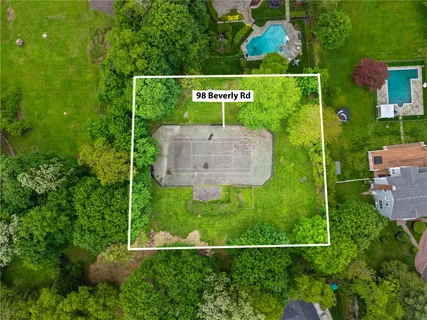 $695,000 | 98 Beverly Road, New Rochelle, NY 10804