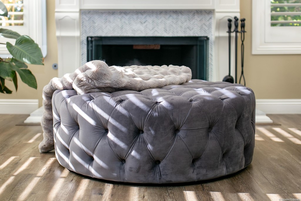 6425 Topmast Drive Carlsbad, CA 92011 - Photo 17 of 32 a view of a fireplace in a room