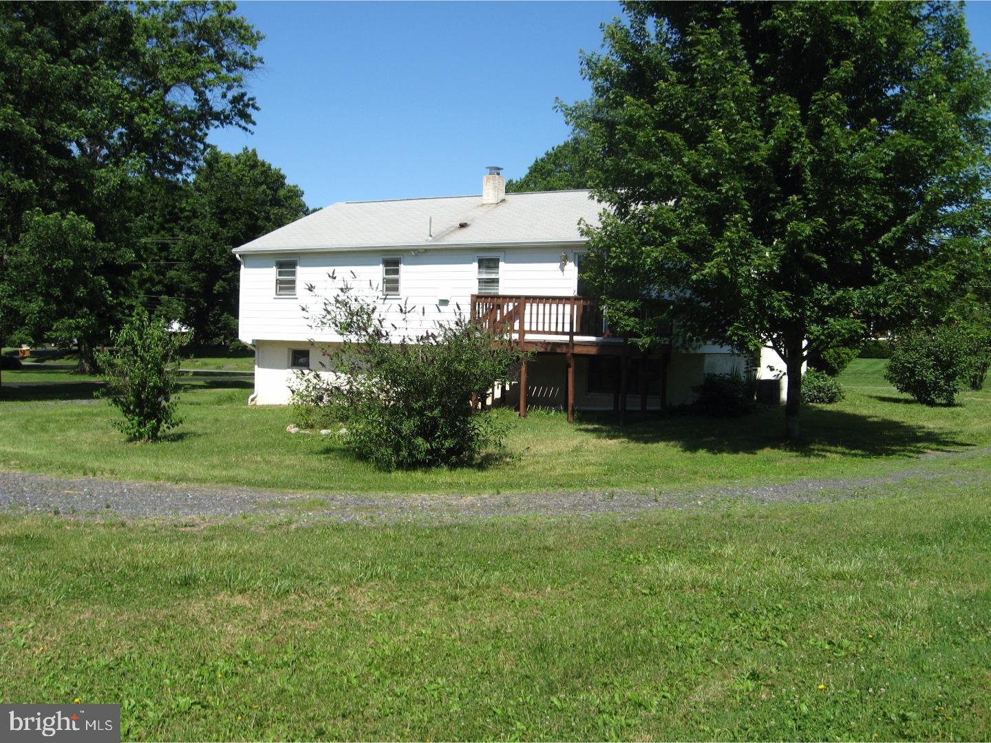 1170 Miller Road Pottstown, PA 19465 - Photo 4 of 24 Gallery Image 4