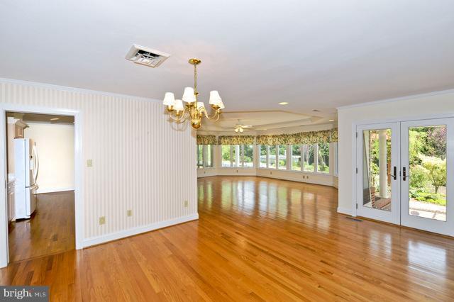 3985 Germantown Road Edgewater, MD 21037 - Photo 21 of 29 Dinning, Kitchen Area