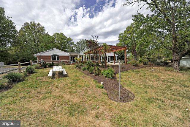 3985 Germantown Road Edgewater, MD 21037 - Photo 4 of 29 Exterior (Rear)