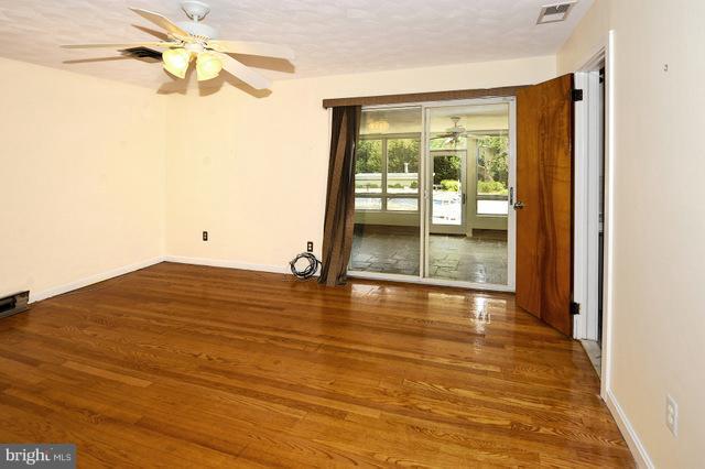 3985 Germantown Road Edgewater, MD 21037 - Photo 7 of 29 Bedroom