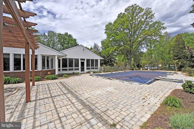 3985 Germantown Road Edgewater, MD 21037 - Photo 8 of 29 Exterior (Rear)