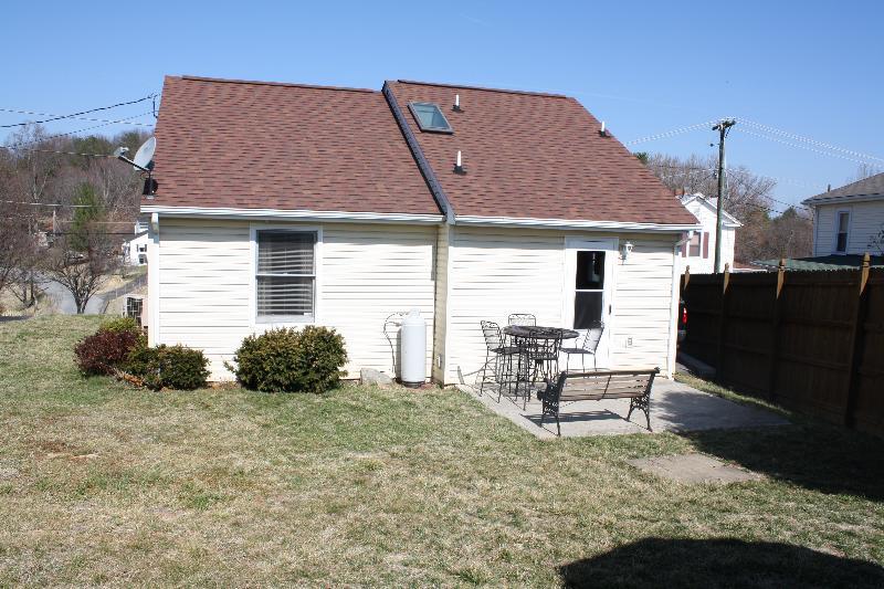 1485 Kefauver Road Southeast Roanoke, VA 24014 - Photo 12 of 13 Back