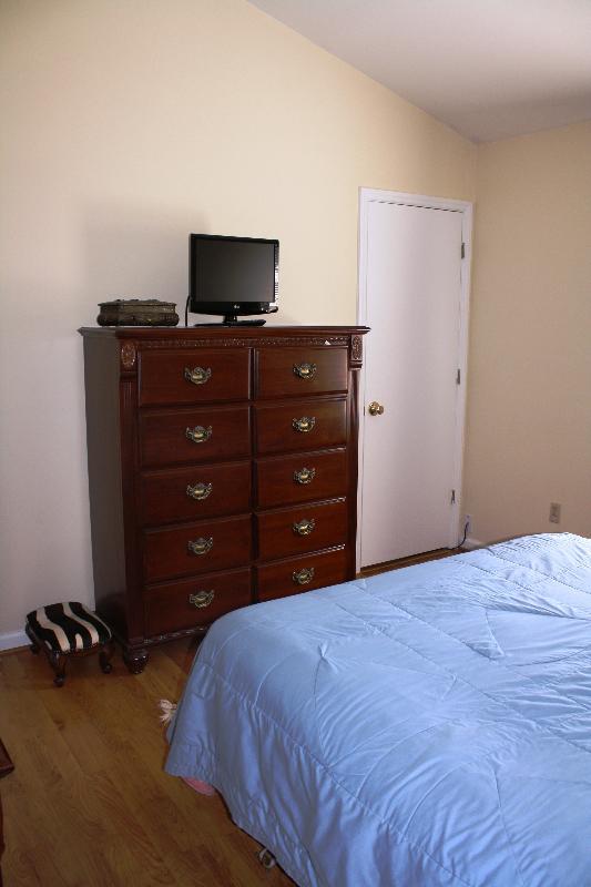 1485 Kefauver Road Southeast Roanoke, VA 24014 - Photo 8 of 13 Bedroom 1
