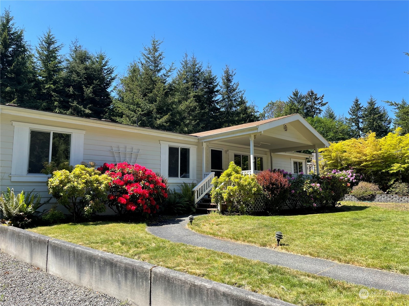 312 Rhododendron Drive Sequim, WA 98382 - Photo 31 of 32 Gallery Image 31