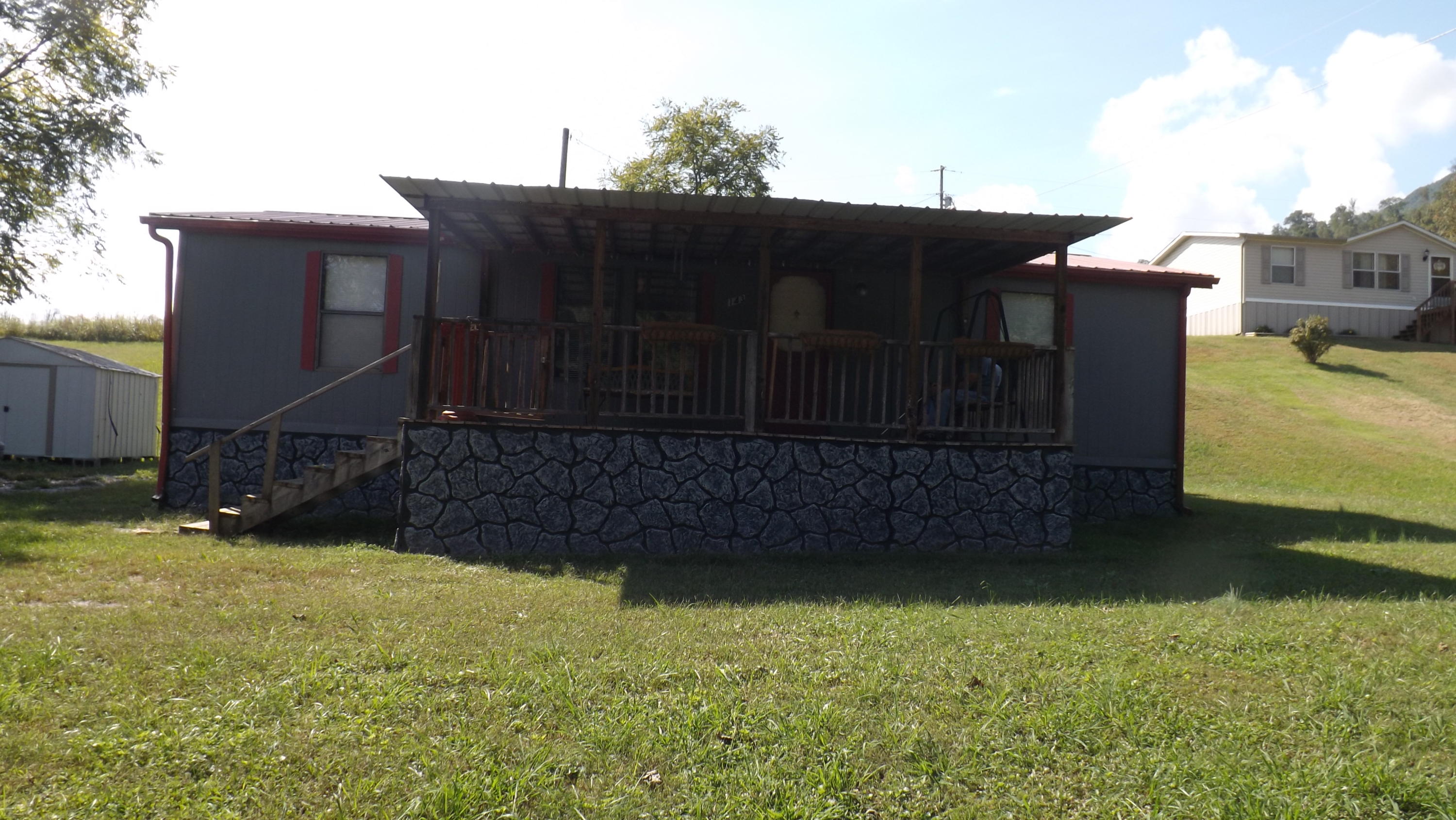 143 Carey Road Speedwell, TN 37870 - Photo 1 of 18 DSCF6211