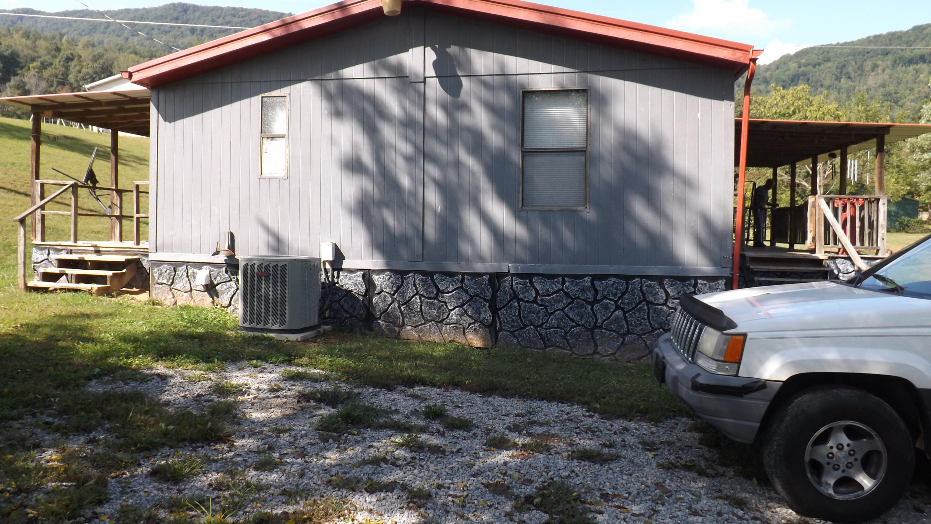 143 Carey Road Speedwell, TN 37870 - Photo 6 of 18 DSCF6209