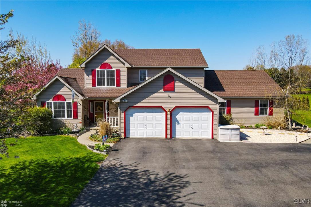 717 South Delps Road Bath, PA 18014 - Photo 1 of 36