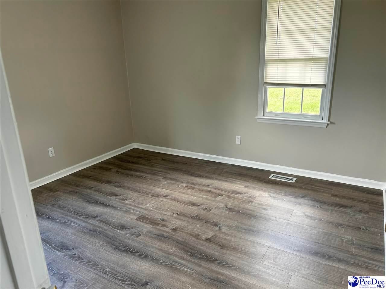 167 Appin Road Bennettsville, SC 29512 - Photo 6 of 9 Gallery Image 6