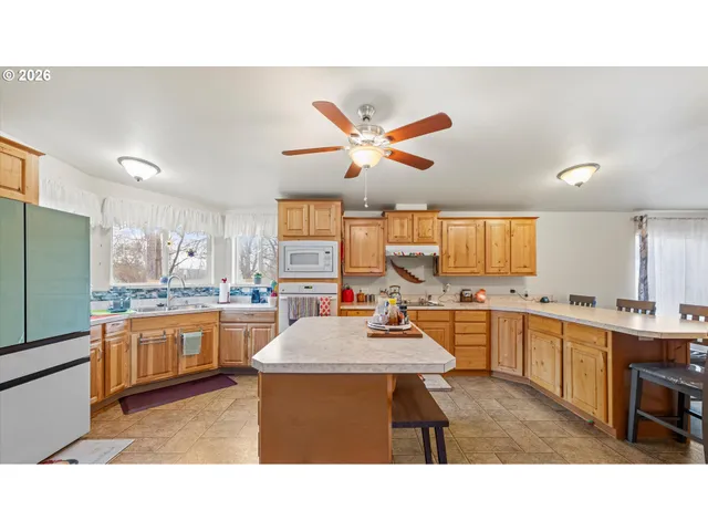 $385,000 | 125 Myer Avenue, Irrigon, OR 97844