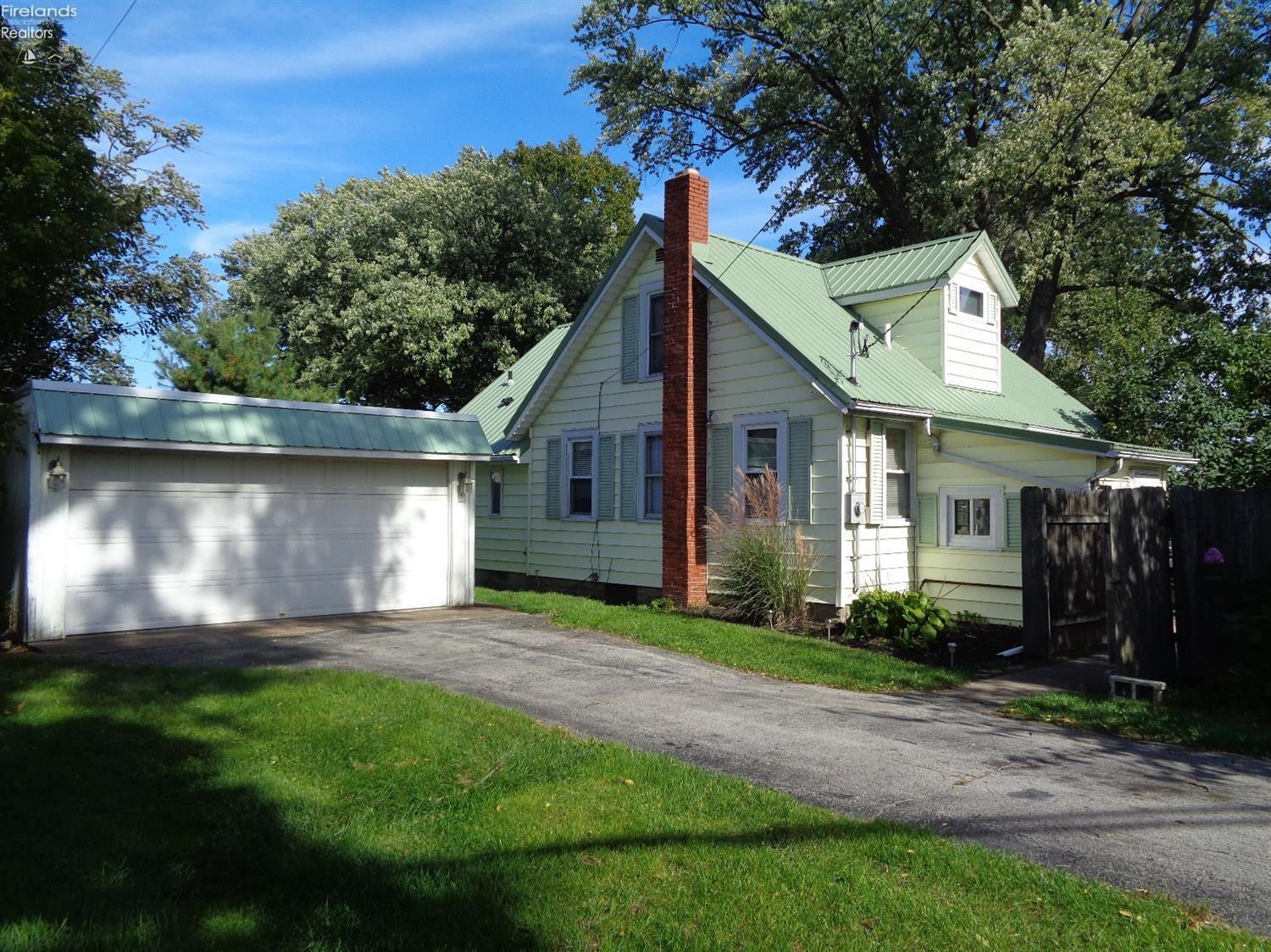 1213 Cleveland Road East Huron, OH 44839 - Photo 1 of 4 Gallery Image 1