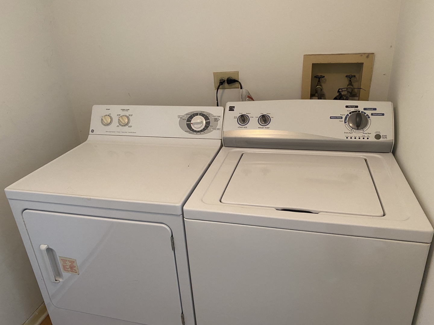 720 Daybreak Lane, Unit 720 Carol Stream, IL 60188 - Photo 12 of 22 a close up view of washer and dryer with washer