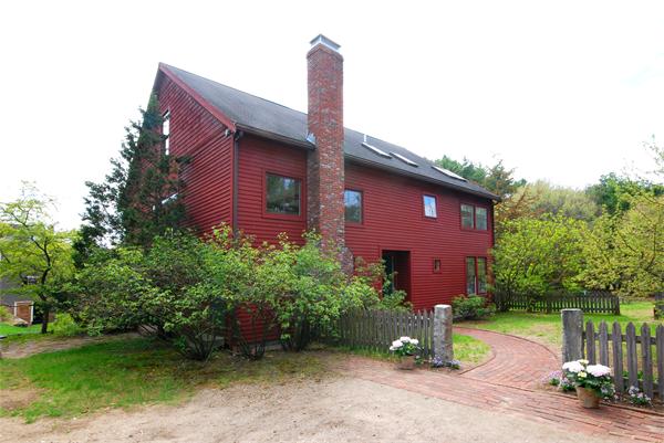309 Strawberry Hill Road Concord, MA 01742 - Photo 1 of 24