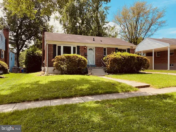 $2,995 | 4418 Ives Street, Rockville, MD 20853