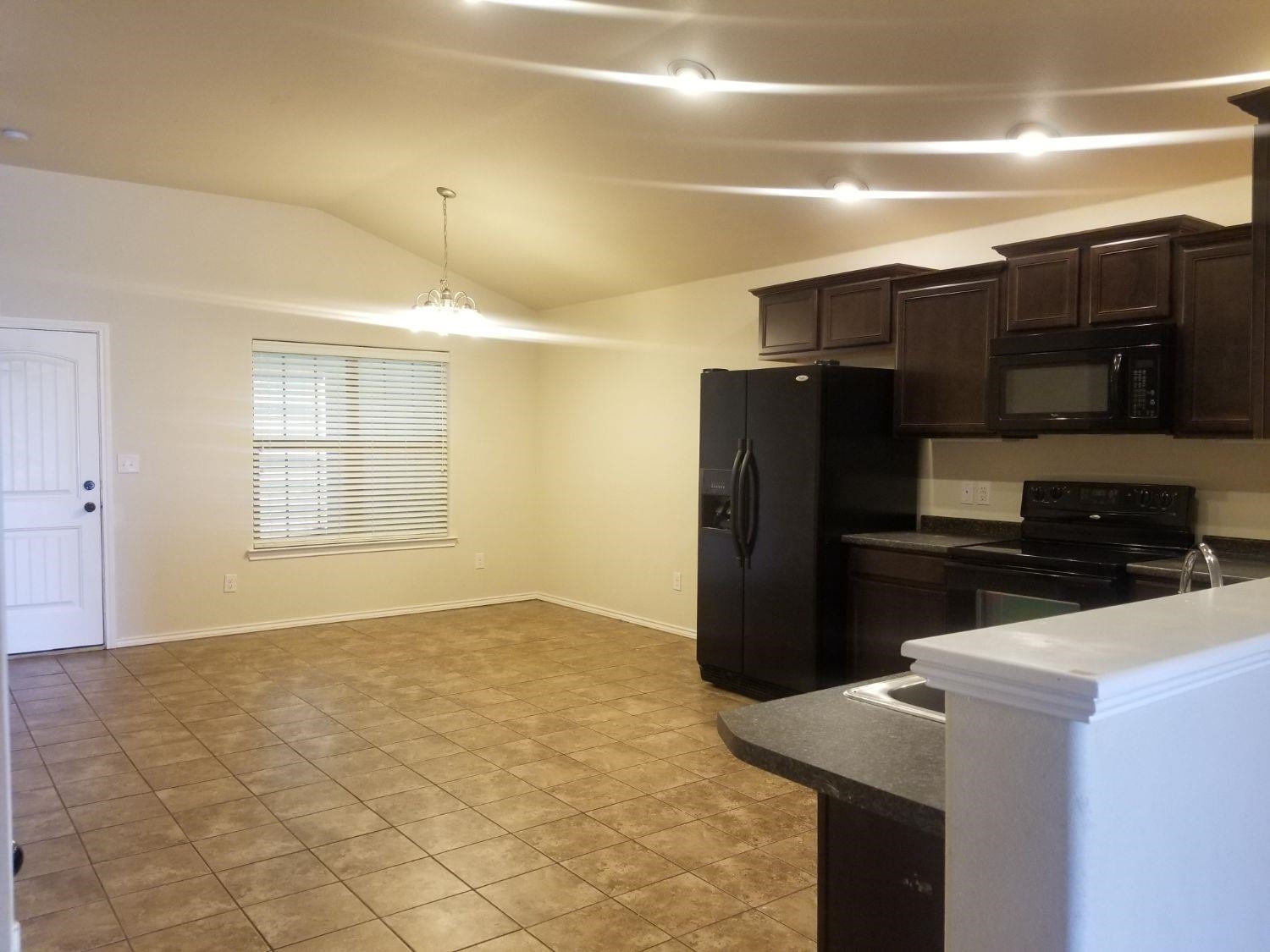 9304 Ridgely Avenue Lubbock, TX 79424 - Photo 6 of 17 Photo 6
