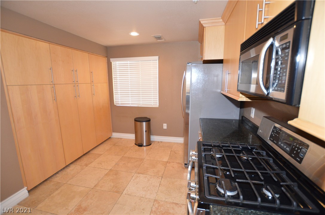 220 East Flamingo Road, Unit 337 Las Vegas, NV 89169 - Photo 10 of 49