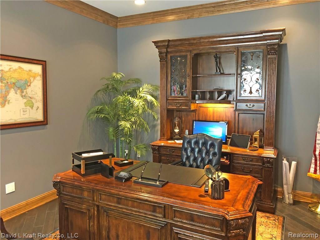 9204 Crescent Beach Road Pigeon, MI 48755 - Photo 17 of 66 9204CrescentBeachOffice.jpg