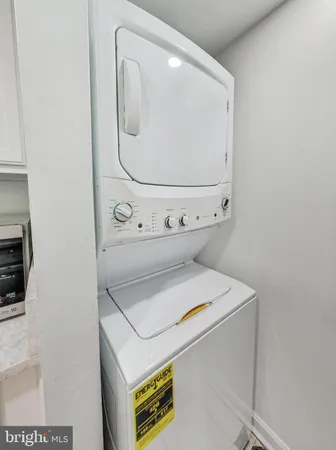 $2,500 | 9841 Hagel Circle, Lorton, VA 22079