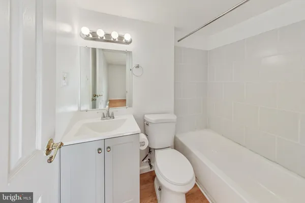 $2,500 | 9841 Hagel Circle, Lorton, VA 22079