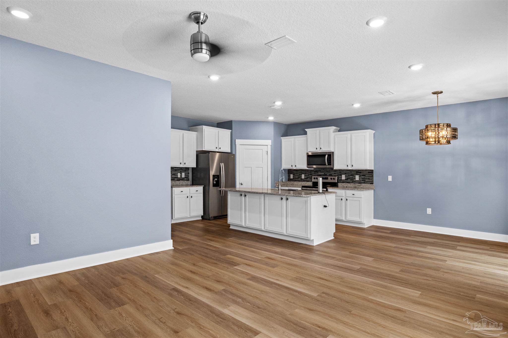 6076 Rutherford Loop Pensacola, FL 32526 - Photo 18 of 41 Gallery Image 18