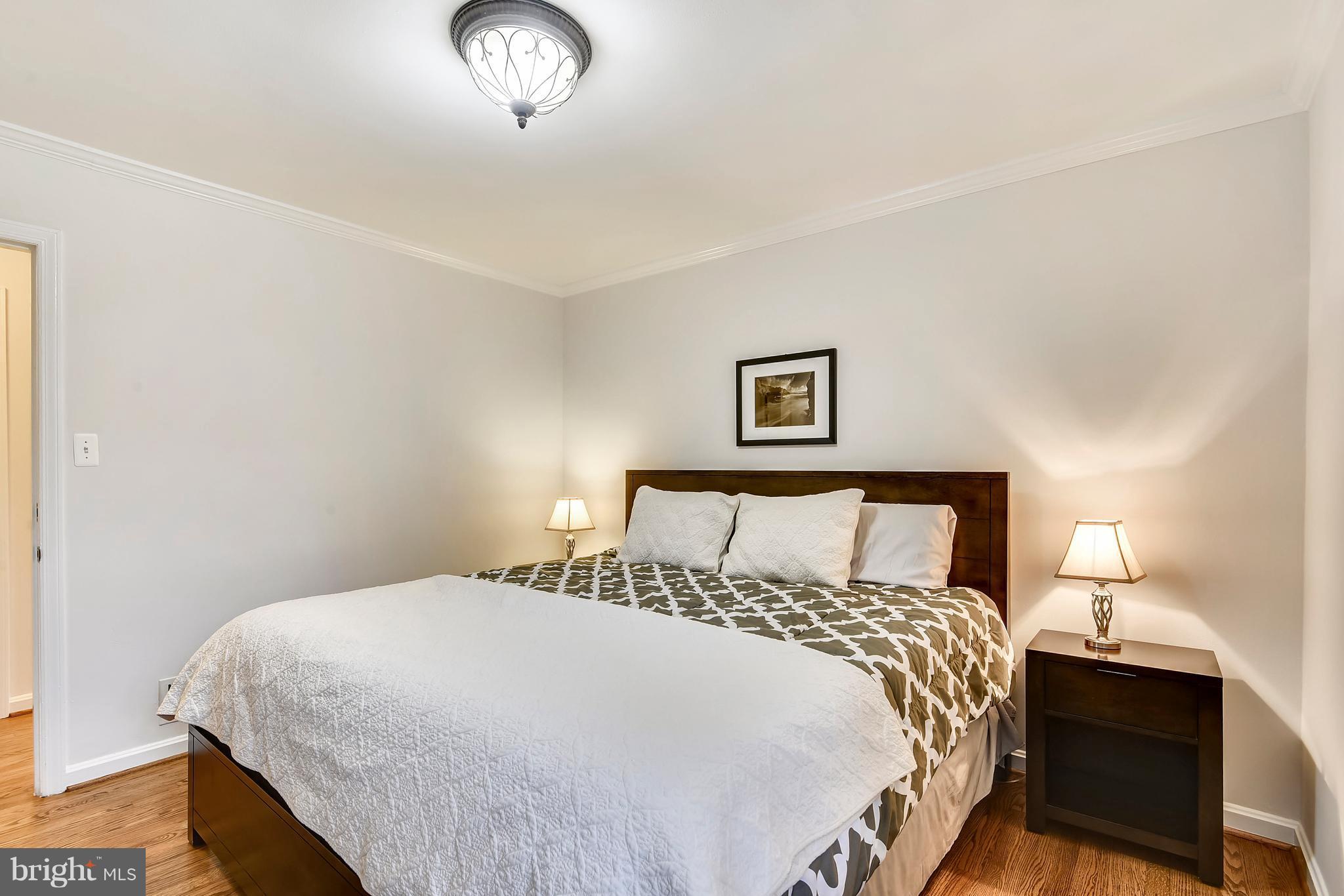 9502 2nd Avenue Silver Spring, MD 20910 - Photo 10 of 25 Bedroom (Master)