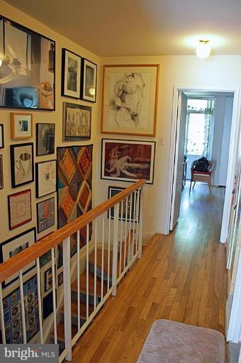282 M Street Southwest, Unit 282 Washington, DC 20024 - Photo 12 of 19 Hallway