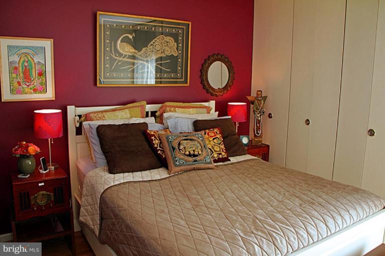 282 M Street Southwest, Unit 282 Washington, DC 20024 - Photo 14 of 19 Bedroom #1