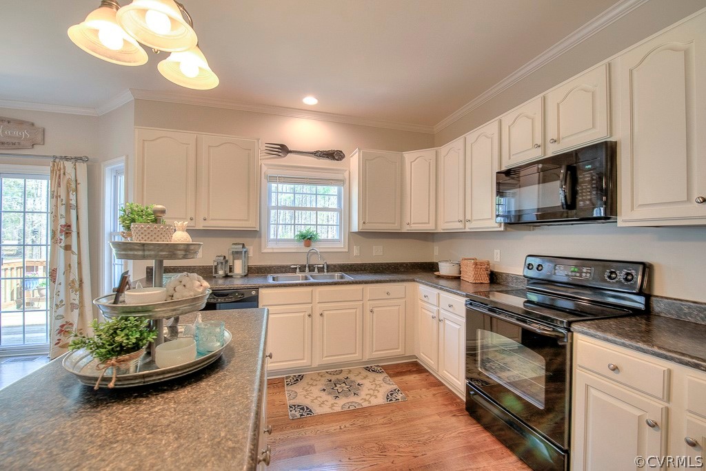 12307 Walkes Quarter Road Chesterfield, VA 23838 - Photo 18 of 50 Gallery Image 18