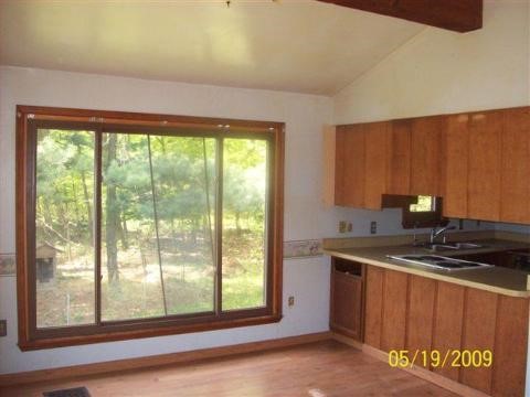 5138 General Squier Road Dryden, MI 48428 - Photo 4 of 11 432096-3.JPG