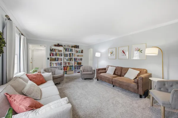 $465,000 | 1306 Elm Street North, Fargo, ND 58102