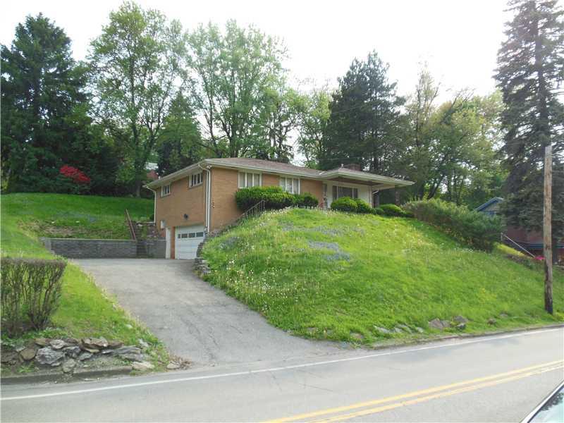 518 Agnew Road Baldwin, PA 15227 - Photo 2 of 15 Other. Driveway to 2 Car Oversized Garage
