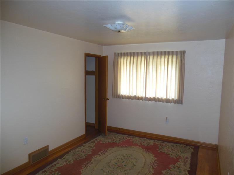 518 Agnew Road Baldwin, PA 15227 - Photo 9 of 15 Master Bedroom.