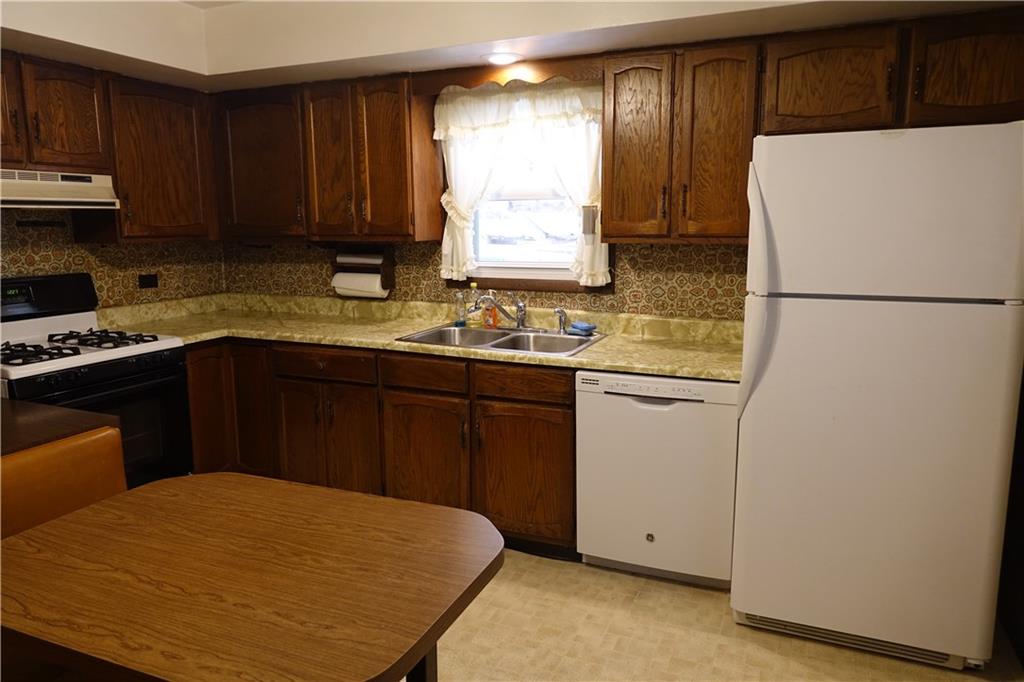 114 Mercer Street Butler, PA 16001 - Photo 8 of 23 Gallery Image 8