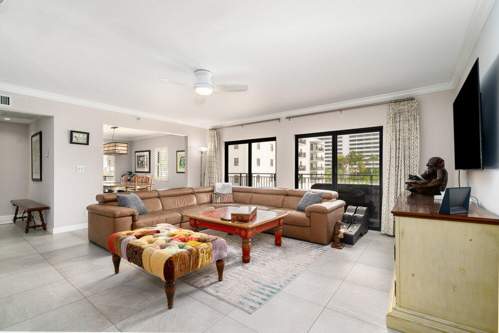 2679 South Ocean Boulevard, Unit 31 Boca Raton, FL 33432 - Photo 10 of 35 img_5948_516