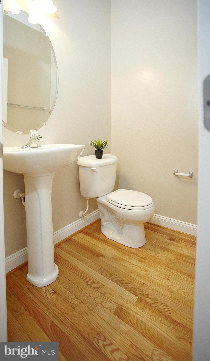 853 Ramsay Street Baltimore, MD 21230 - Photo 16 of 32 Bath