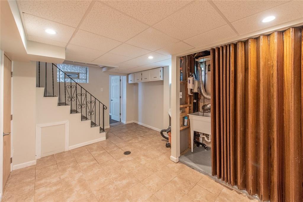 204 Idlewood Road Pittsburgh, PA 15235 - Photo 19 of 24 Gallery Image 19