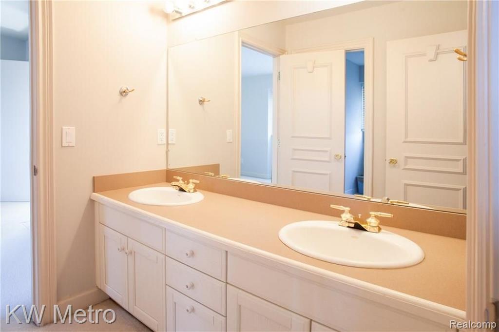 6700 Cornerstone Lane Rochester Hills, MI 48306 - Photo 53 of 66