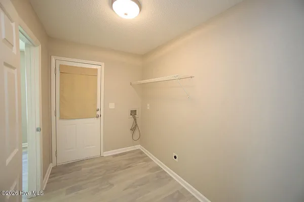 $228,500 | 208 Wimbledon Court, Clayton, NC 27520